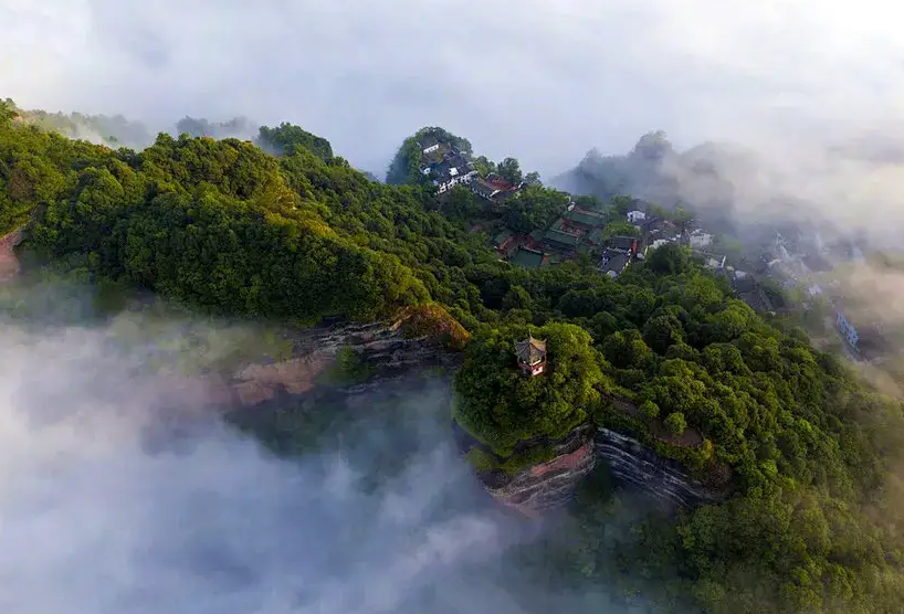 齐云山风景区，自然与文化交融的绝美胜地