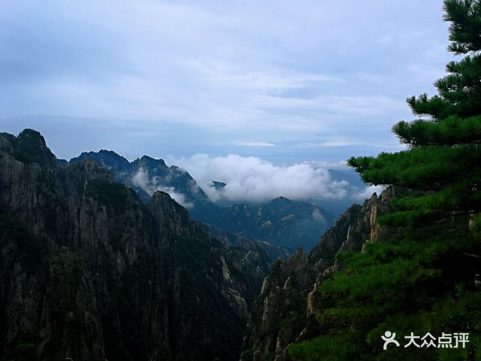 黄山风景区，自然画卷的图片展示