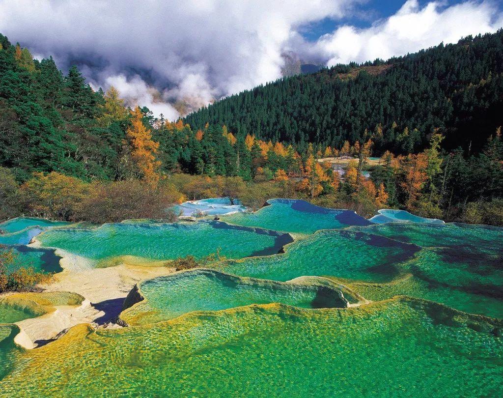 九寨沟风景区，自然奇观简介