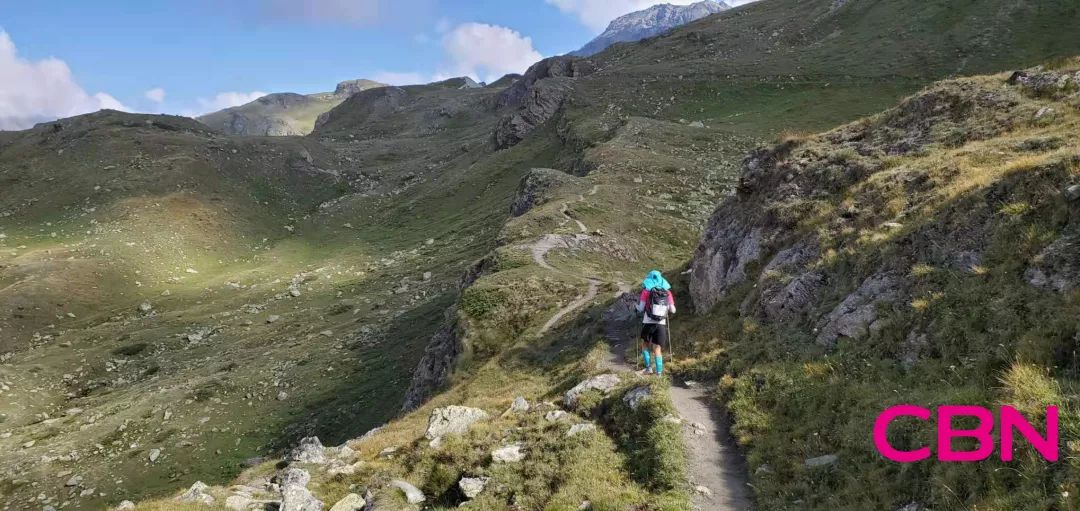 跋山涉水，坚韧毅力探寻人生之旅