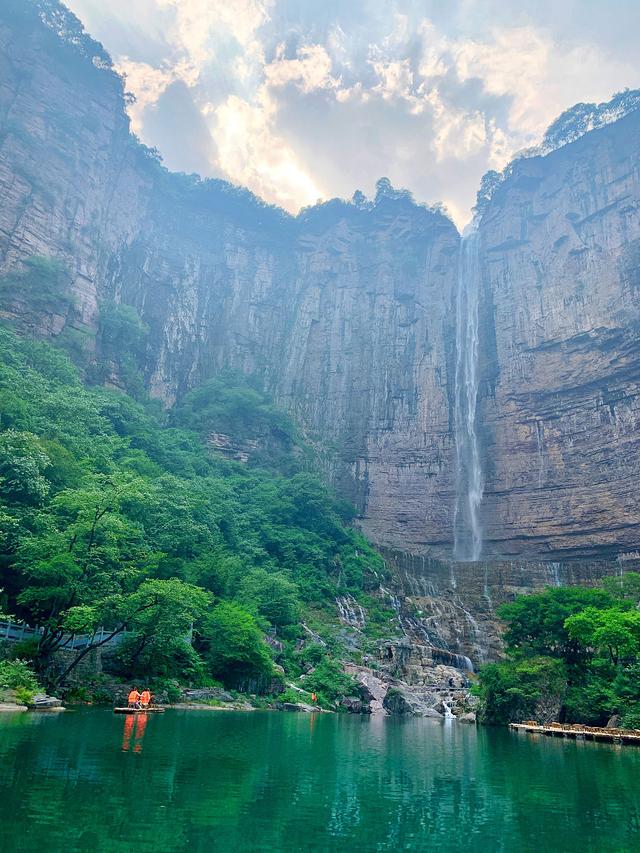 八里沟风景区，自然与艺术完美交融的绝美之境