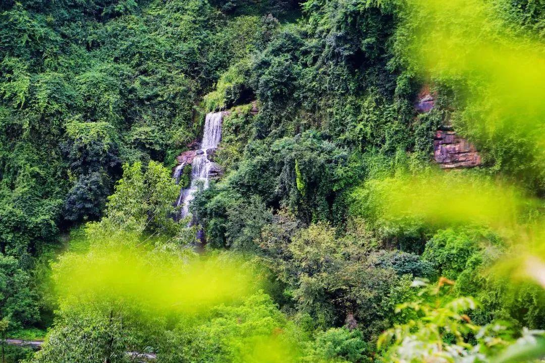 天台山旅游风景区，自然与文化交融的绝美胜地