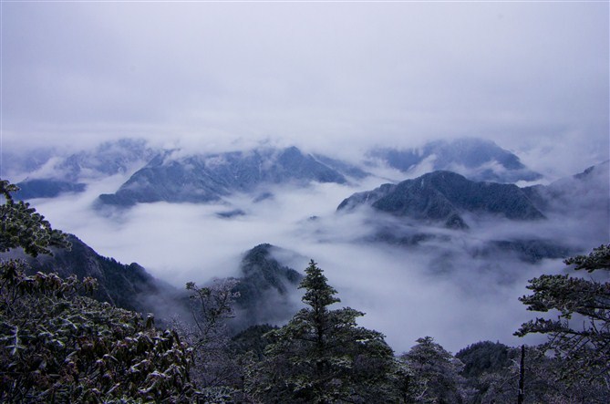 探秘四川人间仙境，西岭雪山风景区究竟有何魅力？