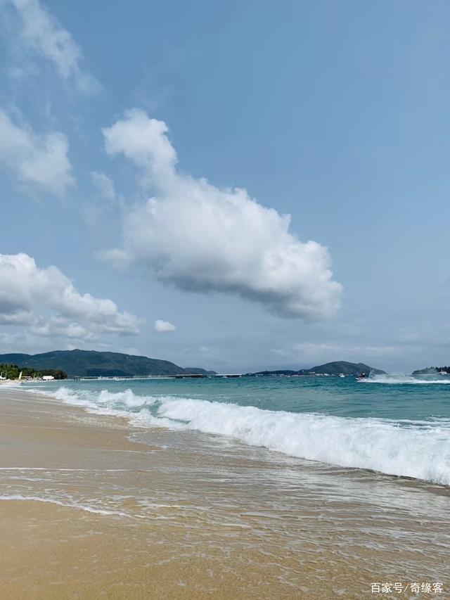 三亚海边风景，生动画卷展现海滨魅力